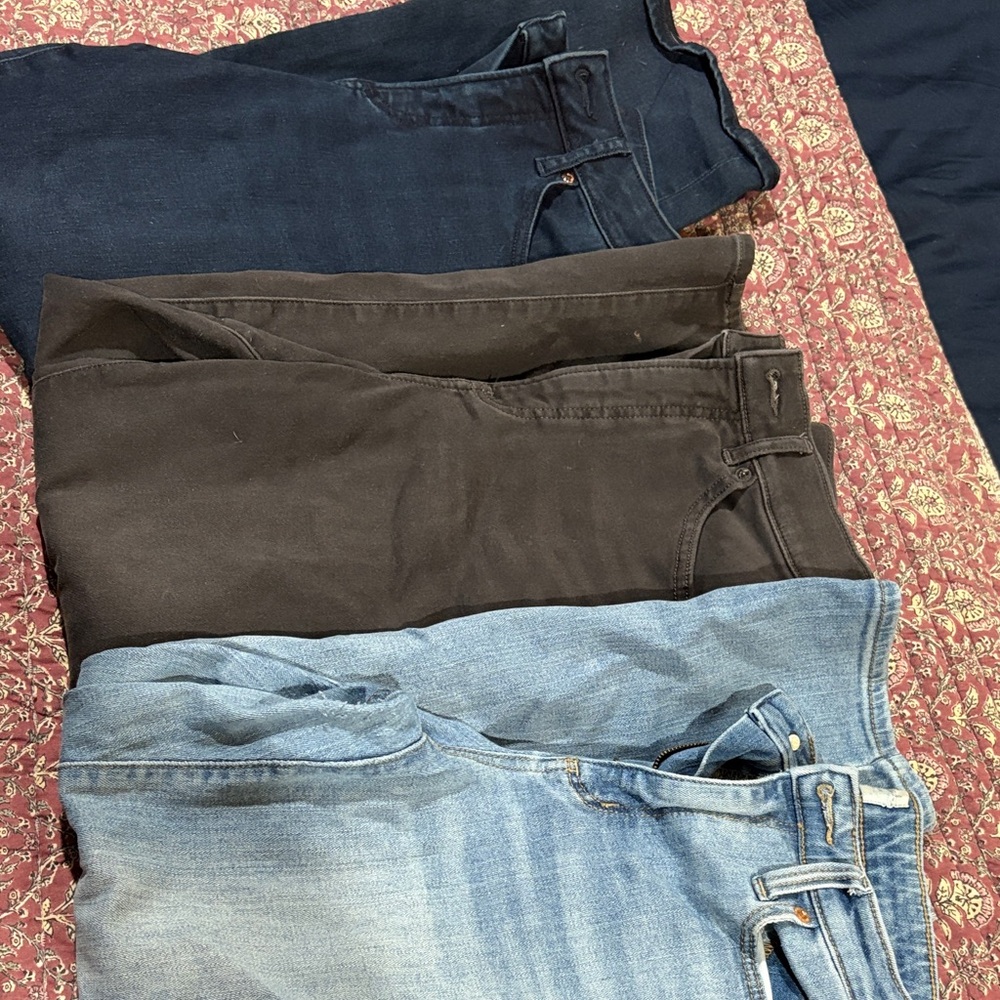 Set of three Jeans in Blue and Black